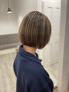 ラヴィズム 長岡店(LUVISM) 韓国/顔周りレイヤー/ダブルカラー/ベージュ/前髪新潟長岡宮関◆