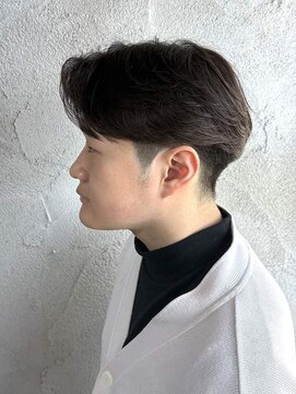 ニアウ 高崎店(Niau) MEN’S HAIR/サーフカール/刈り上げセンターパート/群馬高崎
