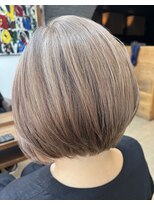 ラブリッシュ(LOVERICHE) 全体ブリーチしてもナチュラルに見える3Dカラー【延山styling】