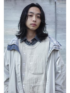 ブークル(boucle) メンズロング　ロン毛男子　レイヤーロング　緩めパーマ