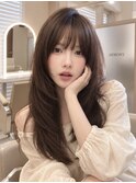 【韓国レイヤーカット】暗髪でも艶っぽく柔らかいロングヘア