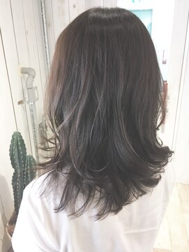 ギャレット 新宿店(Garret) モノトーンカラー/20代30代40代50代60代