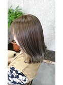 ローライトで魅せるブランジュカラー