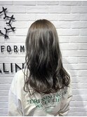 カーキアッシュ