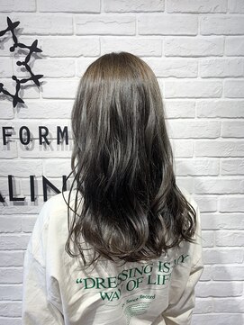 ヘア スパ ビューティー エールフォルム(HAIR SPA BEAUTY YELLFORME) カーキアッシュ