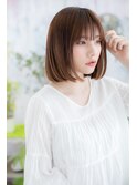 艶カラーシースルーバングのオンブレ前下がりロブa