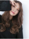 モカベージュ_ウェットウェーブ_ゆるふわロング