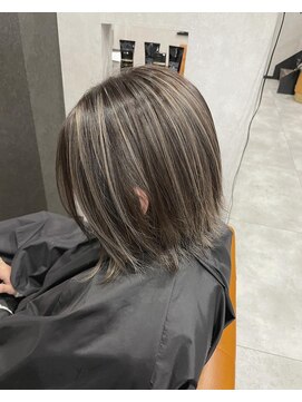 リッシュ(RISH) ハイライトカラー/ショートヘア/セミロング/ロング/30代#U3WQ