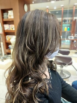 アース 菊名店(HAIR&MAKE EARTH) バレイヤージュ グレージュ