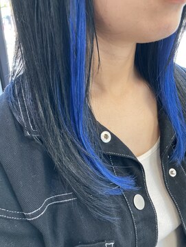 スタジオフツーロ バイ ビーヘアー(STUDIO FUTURO by BEhair) インナーカラーブルー