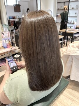 サラ(sarah) オリーブベージュ/ブリーチ無しヘアカラー