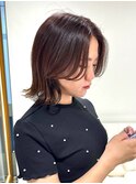 くびれボブとツヤ感ラベンダーベージュ