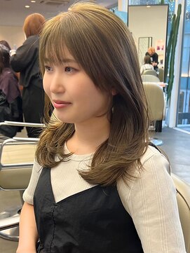 ディフィーノ 青山(DIFINO) 【DIFINO 青山】ミディアムレイヤー/透明感カーキベージュ