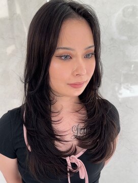 アンダーバーホワイト モデ 富田林店(_WHITE mode) ハイライトカラーミルクティーベージュレイヤーカット