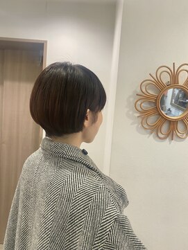 ユーフォリア 青山(Euphoria) 20代30代ミニボブココアブラウン小顔美肌ストレート丸み