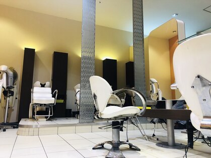 ヘアーアンドメイク モコモコアンドモコモコキッズ 千葉店の写真