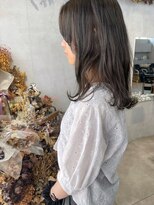 ミント(mint) 赤み除去!透明感オリーブグレージュ!Before→After