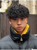 スパイラルパーマ/ツイストパーマ/メンズ/センターパート/波巻き