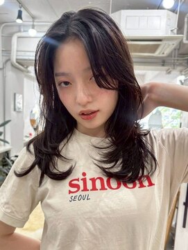 ハニーシブヤ(HONEY shibuya) レイヤーカット/ハッシュカット/オリーブベージュ/韓国ヘア2