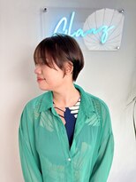 グランツ(GLANZ) 上品な艶カラーのナチュラルショート