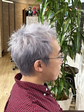 シルバーブリーチ