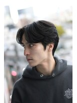 ハレ メンズサロン たまプラーザ(Hale)&nbsp;Haleメンズ刈り上げセンターパートニュアンスパーマたまプラーザ