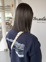 メデル(mederu) グレージュカラー暗髪寒色カラー透明感カラー20代30代40代
