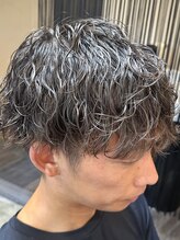ジュンヌオム リンカラン(Jeune Homme LINGKARAN) 波巻きスパイラル
