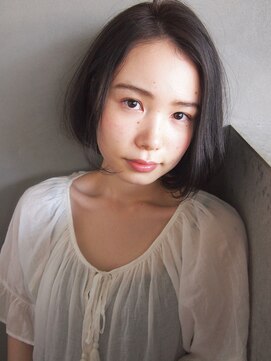 コス(kos) シンプルに*さらっとショートボブ