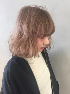 ジーナ(XENA) ミルクティーカラー