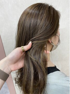 カームバイリコ 学芸大学(calm by liko) 美髪/大人かわいい/こなれミディ/サンドベージュ[学芸大学]