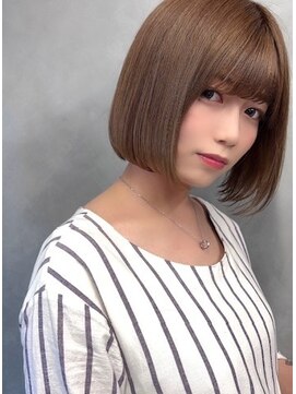 アイユー(ii+U) 大人可愛い20代30代小顔丸みショートボブマッシュ