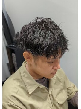 リーブル(Libre) 波巻きショート×ツーブロック