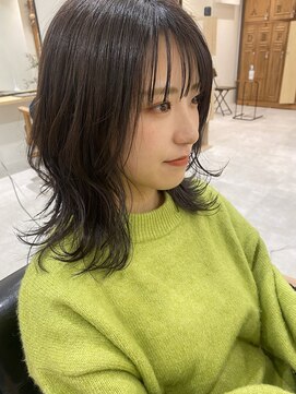 リーシュ(Re:sh) ナチュラルウルフ/レイヤーカット/グレージュ