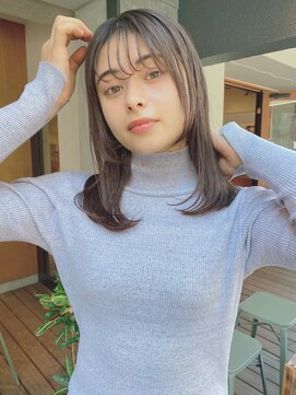 シェルター バイ トウキョウ(Shelter by TOKYO) 透明感/艶髪グレージュ/ストレートヘア