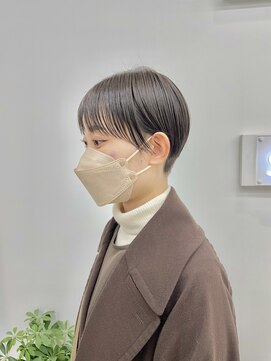 シー 北千住(sii.) 刈り上げショート
