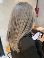 ビートス(BEAT S)&nbsp;【BEAT S】シルバーヘア/ブロンドヘア/ブリーチカラー