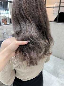 フェリア 渋谷(Feria) 【Feria】 ミルクティーベージュ 福田沙也加