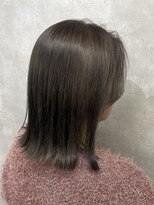 クラン 岡本(Chlan)&nbsp;オリーブベージュ×切りっぱなし外ハネロブ