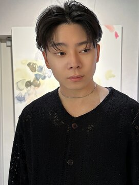 ノラ ギンザ(NORA GINZA) シースルーマッシュコンマヘアダウンパーマウルフ韓国ヘア黒髪