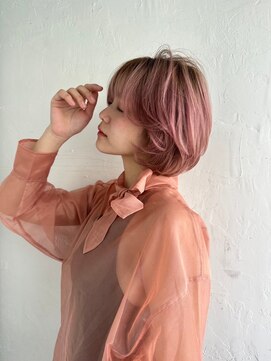 アンダーバーホワイト 天神店(_WHITE) ショート透明感カラー/シースルーバング/顔まわり／レイヤー