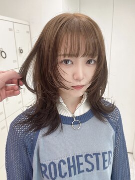 シー 池袋(SHE) シャギーウルフ