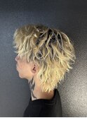 束感パンクショートウルフツイストパーマ