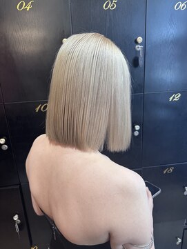 アース 鹿児島天文館店(HAIR&MAKE EARTH) ダブルカラー/ハイトーン/ブリーチ/ミルクティーベージュ