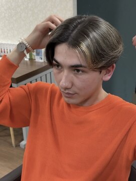 ドォート(Dote hair make) センターパート　メンズスタイル