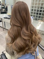 サンク 原宿 表参道(cinq) 原宿ベージュカラーケアブリーチレイヤーカットミルクティー前髪