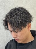 縦落ちツイストスパイラルパーマセンターパート名古屋栄