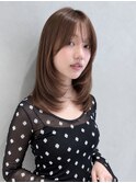 秋カラー×マロンブラウンの重めレイヤーミディ