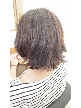 ポルム パプリカ(polum paprika) 30代40代フラッフィーボブ×ブラウンカラー