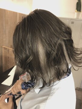 エイト 池袋店(EIGHT ikebukuro) インナーホワイト